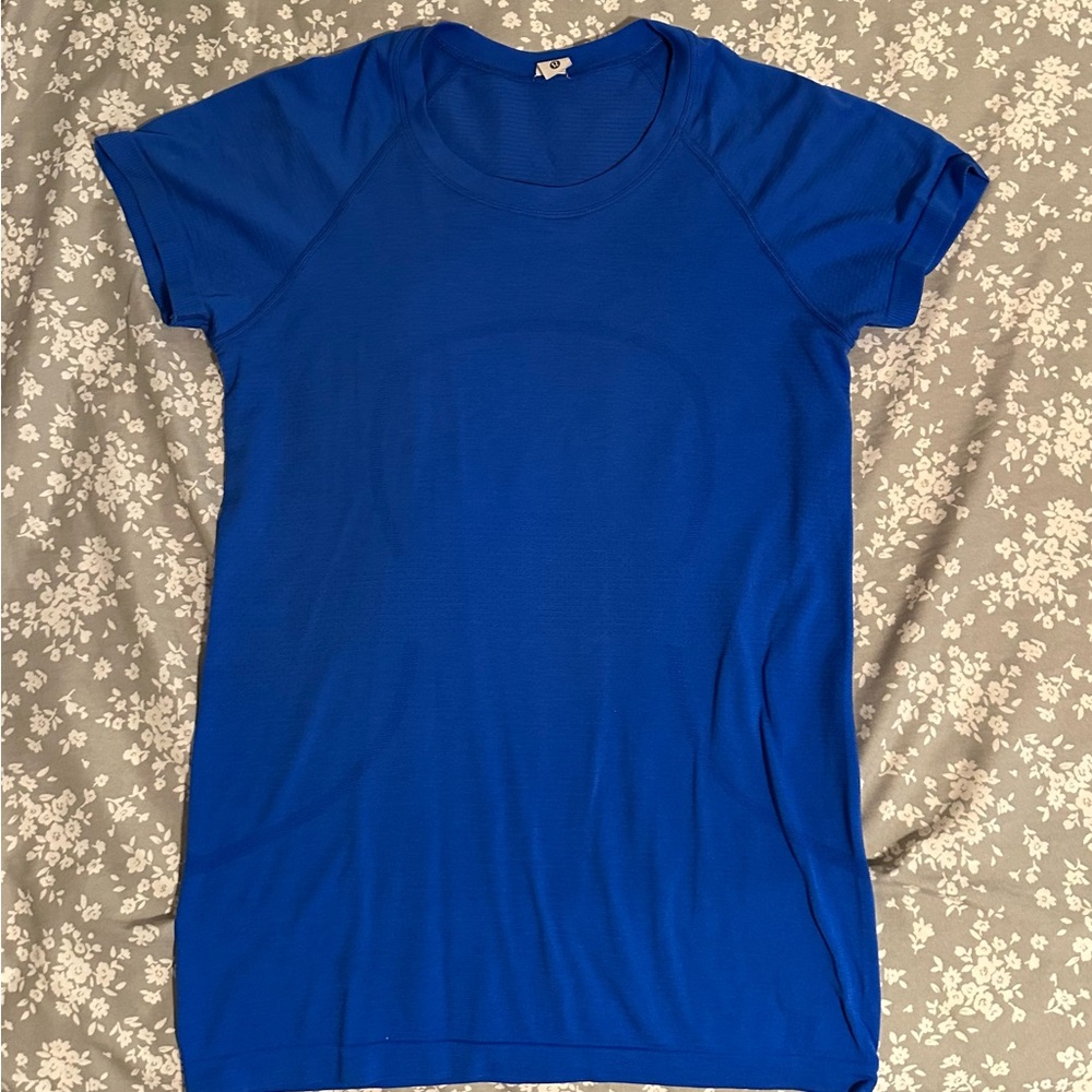 Lululemon Athletica Poolside Blue Swiftly Tech Short Sleeve Shirt 2.0w/ tote bag